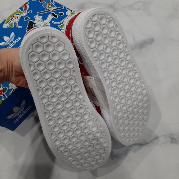 Adidas 3MC x Disney Sport Goofy Unisex Kids Shoes - Picture 5 of 6